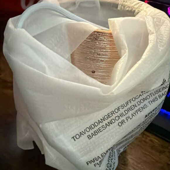 Scentsy Etched Core - Rose Gold - BRAND NEW - see pics - Picture 3 of 8